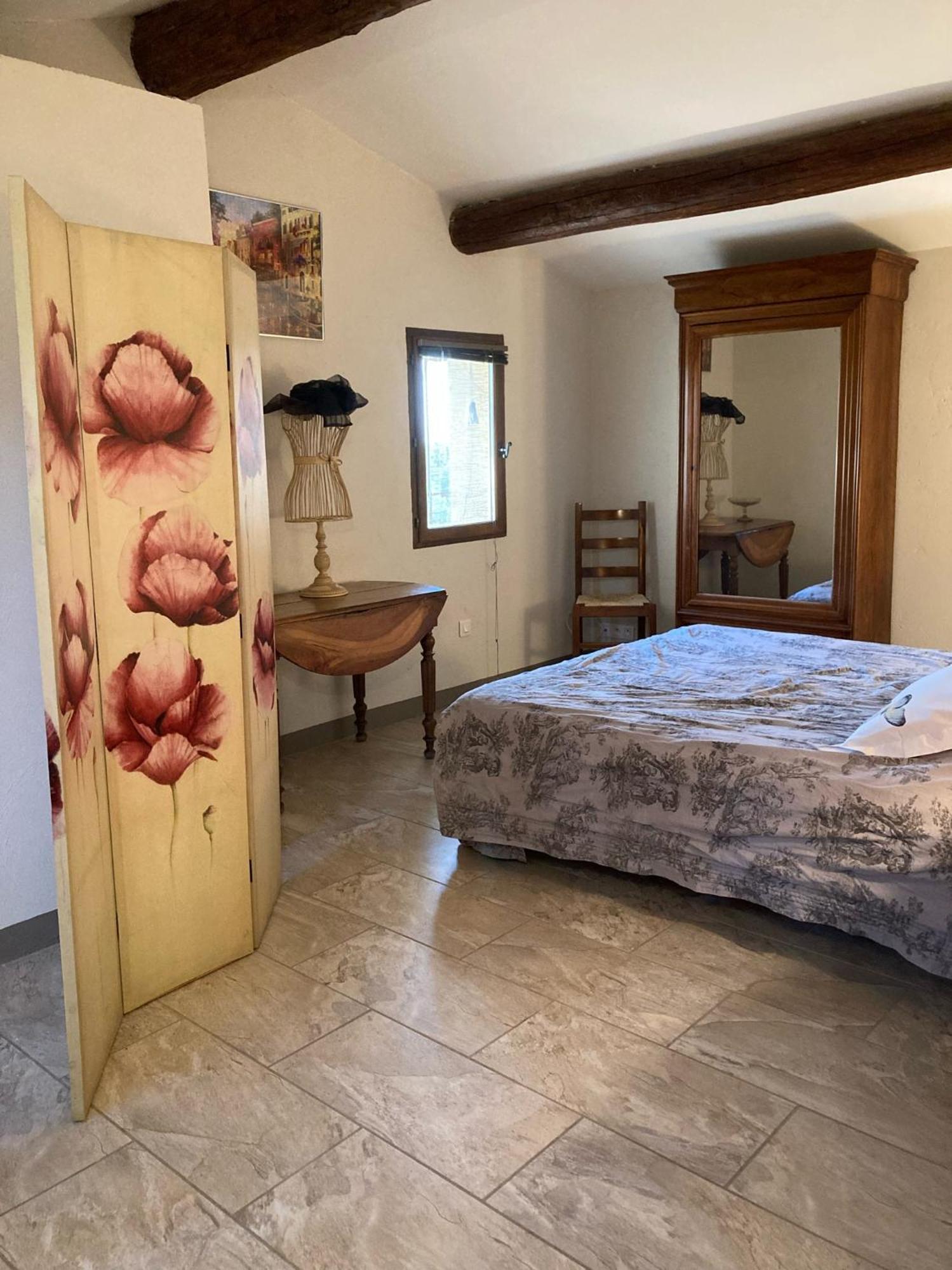 La Petite Garrigue Villa Merindol Exterior photo